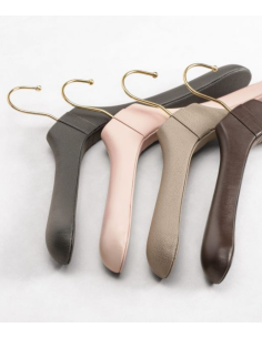 Classic clothes hanger